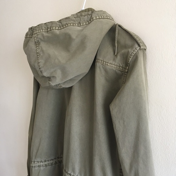 Aritzia Jacket - Picture 7 of 10